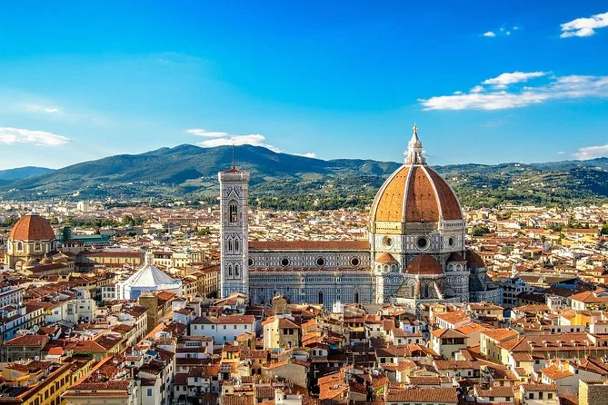 Small-Group Duomo Tour and Dome Climb